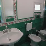 Les Chandelles Bed & Breakfast