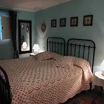 Bed & Breakfast Les Chandelles San Menaio