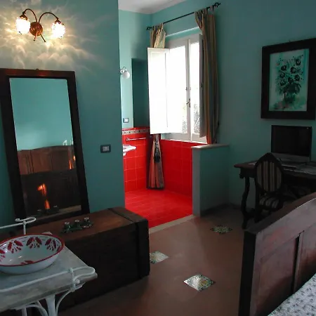 Bed and breakfast Les Chandelles San Menaio