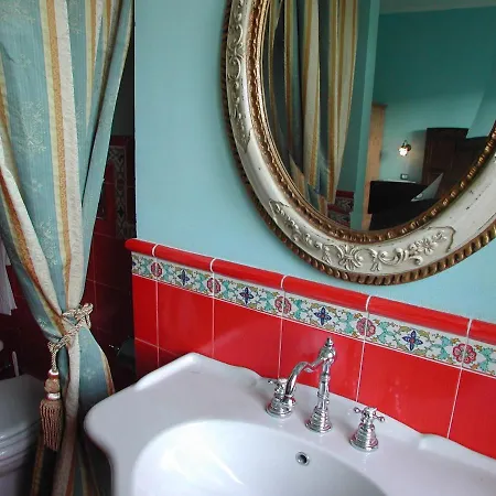 Bed & Breakfast Les Chandelles San Menaio