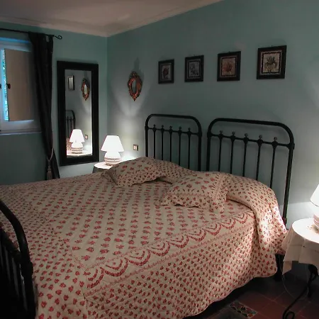Bed & Breakfast Les Chandelles San Menaio