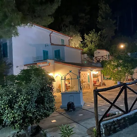 Bed & Breakfast Les Chandelles 3*